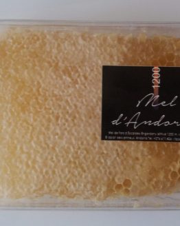 miel avec cire, brèche de miel